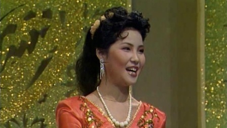 央视1989春晚 梦鸽演唱歌曲《幸福歌》，恭祝大家新春快乐