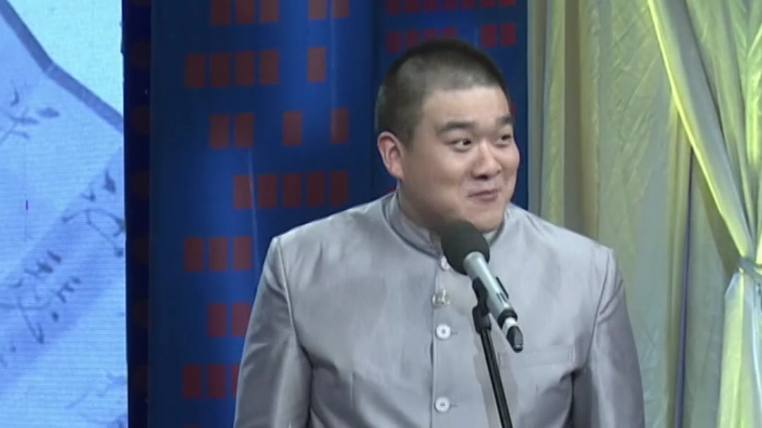 两小伙趣说水浒传，引得全场爆笑