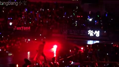 2PM 灿成剑术表演 南京演唱会 饭拍版 12/05/25-2PM