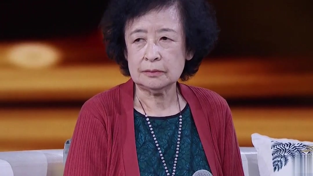 《五月的鲜花》背后的故事