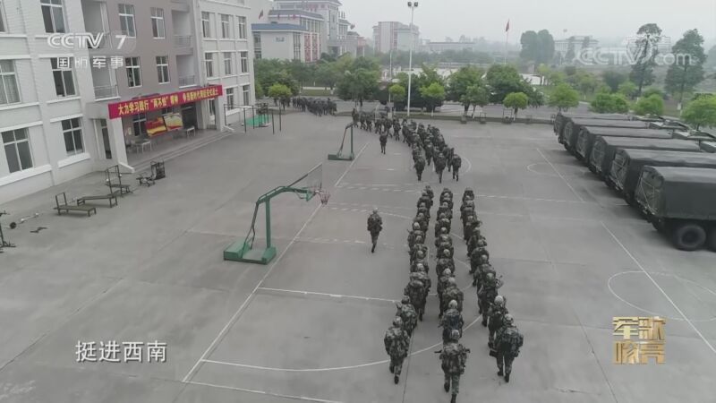 国防微视频-军歌嘹亮 《国防微视频-军歌嘹亮》 20201121 《我们是新时代铁拳》