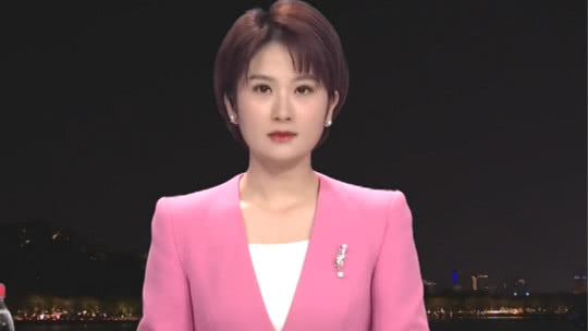 1818黄金眼 照片发到“博主群” 姑娘感觉被侵犯