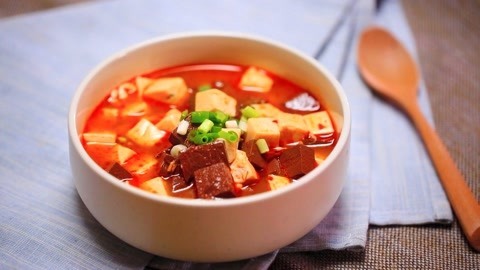 迷迭香 暖胃又暖心的鸳鸯豆腐！