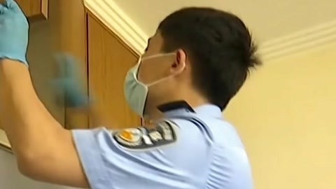 法治中国60分 警方循线追踪捣毁假币窝点 绞肉机咬手要警惕