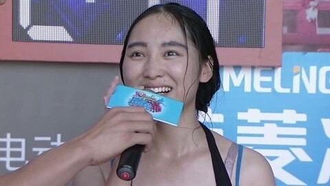 男生女生向前冲 女选手超强刷新最快纪录