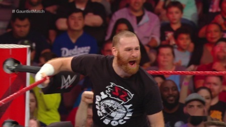 WWE RAW 2019 【RAW 07/29】雷尔淘汰萨米辛，仅用了30秒