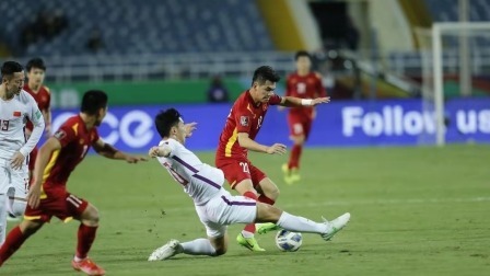 中国男足冲击2022世界杯 范志毅发文：足球没有国界，但足球需要仪式感