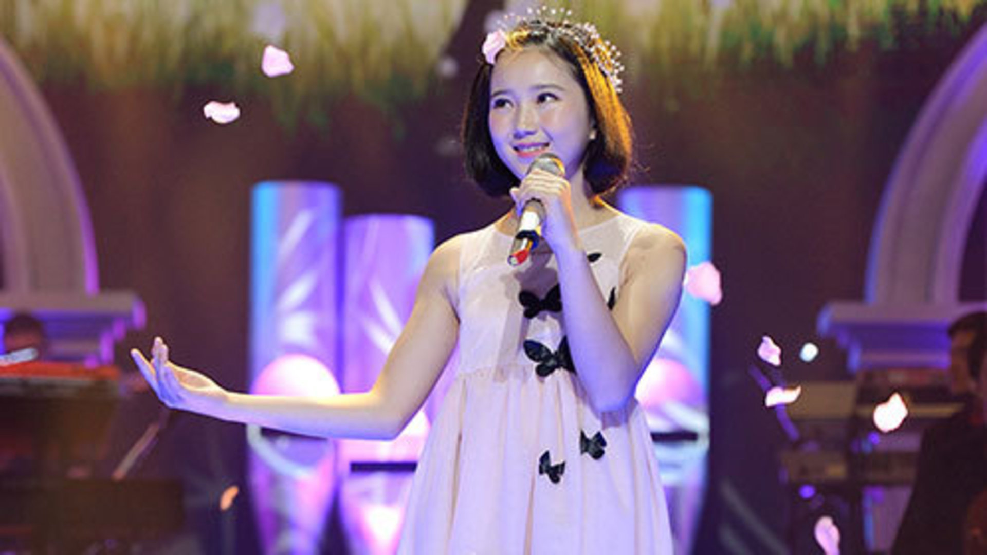 一声所爱 大地飞歌 第2期：森林系宅女盛装表演美声震撼人心
