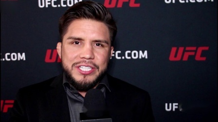 UFC终极格斗冠军赛 UFC深圳：三冠王赛胡多为深圳赛打Call