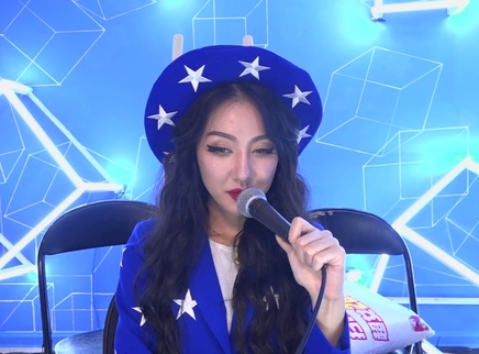818超女聊天室 网友齐上阵王金金遭反撩