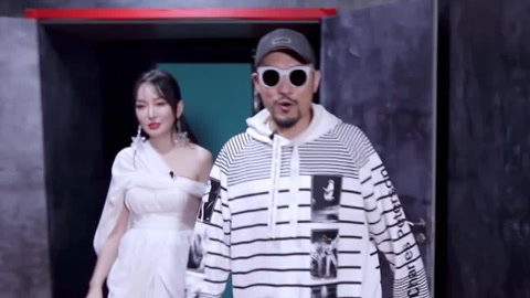 我是唱作人 第5期(二)超燃！王源梁博互送歌 热狗“下跪”邀战萨顶顶