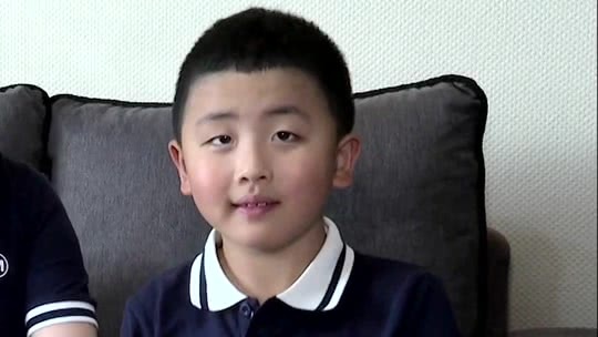 加油吧孩子 温杜第一次为父母做饭
