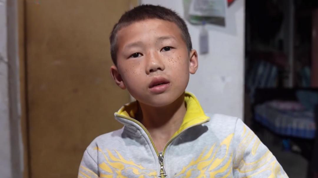 社会传真 平凡如你 温暖如光