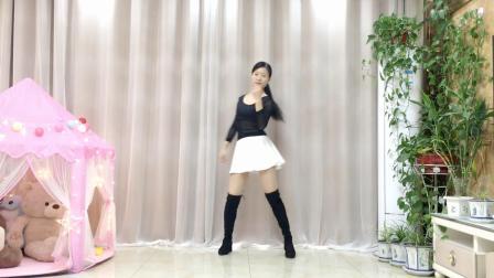 一首好听的越南语歌曲《你的样子》广场舞