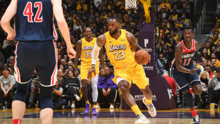 NBA流言收割机 浓眉26+13詹姆斯23+11 湖人轻取奇才十连胜