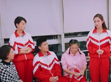 第9期：孟子义挥泪憾别一年级