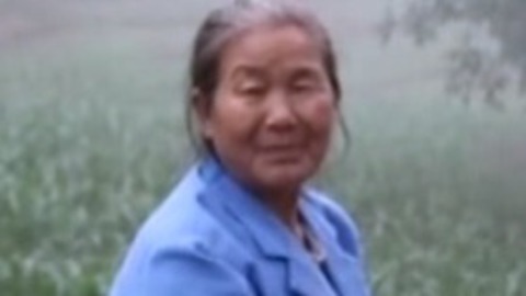 经典传奇 铜娃娃的秘密