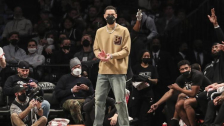 NBA热辣资讯 纳什：本-西蒙斯康复进度赶不上球队的附加赛