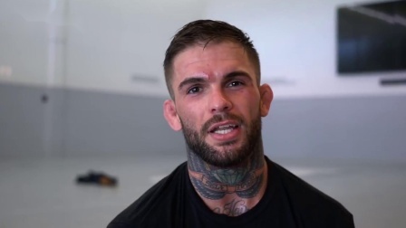 UFC235备战时刻，中国新星宋亚东与UFC冠军实战！