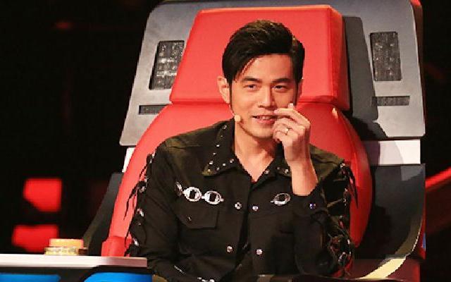 中国新歌声 《真声音》第1期：导师战椅让导师迷之害怕