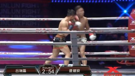 中国搏击新星数次重拳KO，吓得裁判赶紧叫停