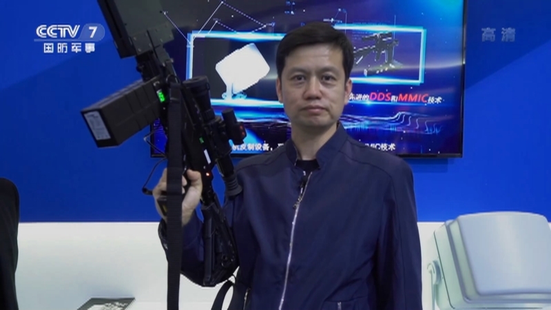 军事科技 《军事科技》 20201201 亮眼警博新装备 上集