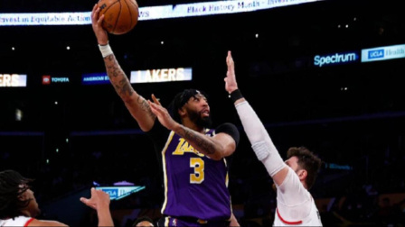 2021-2022赛季NBA集锦 湖人结束3连败！安东尼轰24分 浓眉哥30分15板