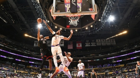 2021-2022赛季NBA集锦 NBA常规赛-安东尼23分 威少20+8+9 湖人大胜火箭