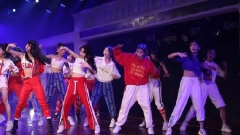 GNZ48女团剧场公演 GNZ48G队《双面偶像》剧场公演