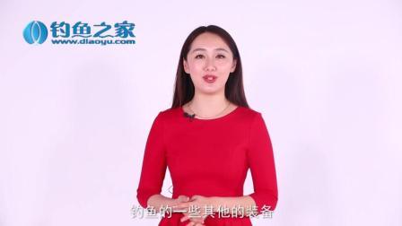 美女主持人介绍垂钓装备