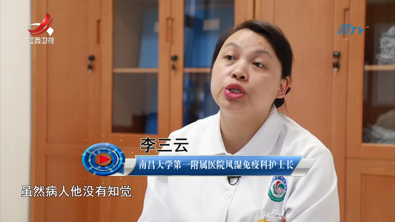 社会传真 心灯如炬 爱暖人间