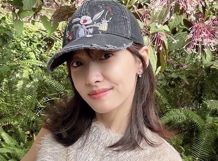 芒果捞星闻 2023 宋茜晒动物园游玩照