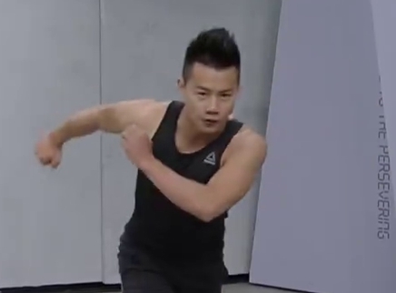 321动起来 超燃脂的搏击训练 火热来袭