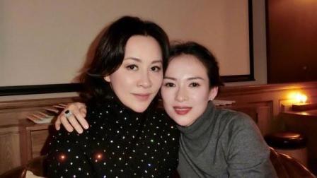 土豆娱乐快报 2018 1月 刘嘉玲晒与章子怡合影 大赞对方窝心 180131