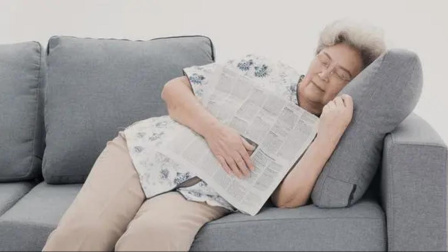 健康之路 睡觉时5种迹象 可能是脑梗信号
