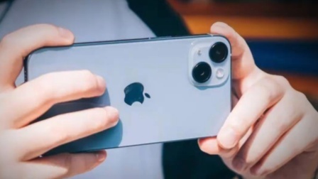 你想多了！苹果承认iPhone15存在烧屏问题