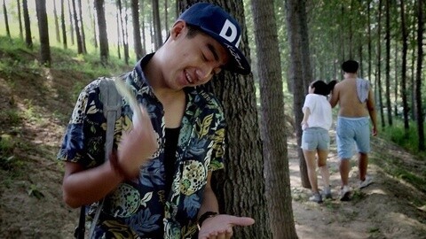 学校里的疯子 惊呆！拐卖少女新骗术