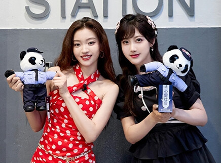 第4期：罗予彤李艺彤港铁之旅