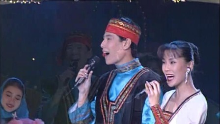 纯享版：思浓思雨《竹马沙沙》，唱出恋人的亲密时刻 中央电视台春节联欢晚会 1994