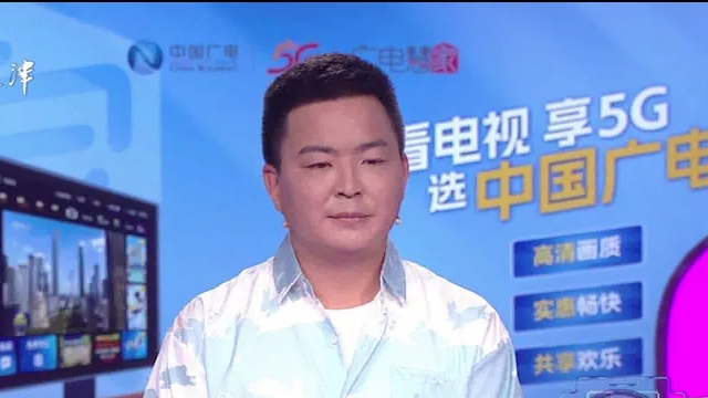 爱情保卫战 “姐弟恋”不被家人接受，男嘉宾夹在中间左右为难
