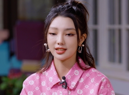 星月对话 李紫婷自曝喜欢挑战自我