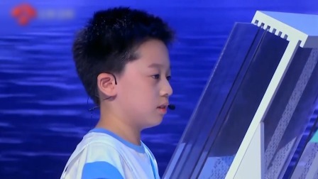 10岁少年堪称天才，攻克超难数学题目