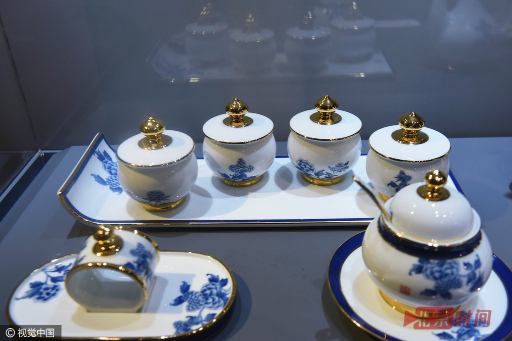 g20杭州峰会国宴用瓷公开展示 限量每套8.8万元