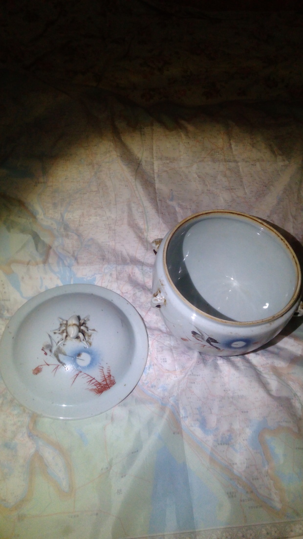 什么时期的浅绛彩粥罐?谢谢!