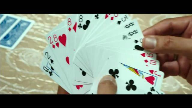 赌神斗地主,手里一把烂牌也是打出彩了.