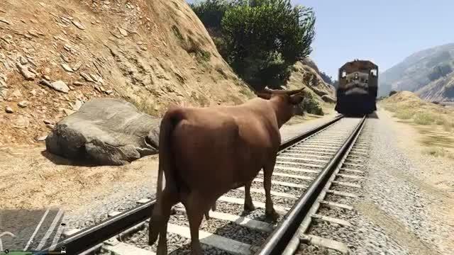 3d效果展示行驶中的火车撞飞一头牛