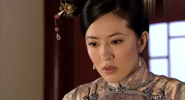  b>大太监 /b>:慈禧请宝音赏画,宝音看到画上印鉴,直.