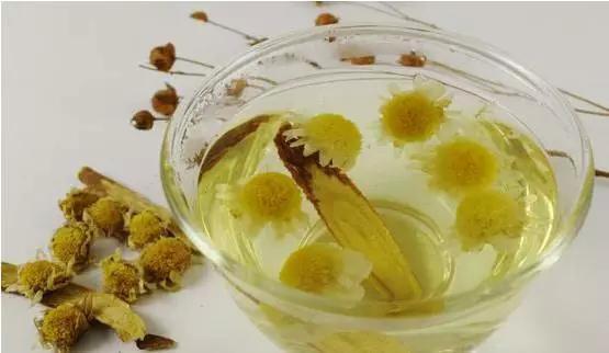 甘草泡水配方可以解毒,补脾,滋咳