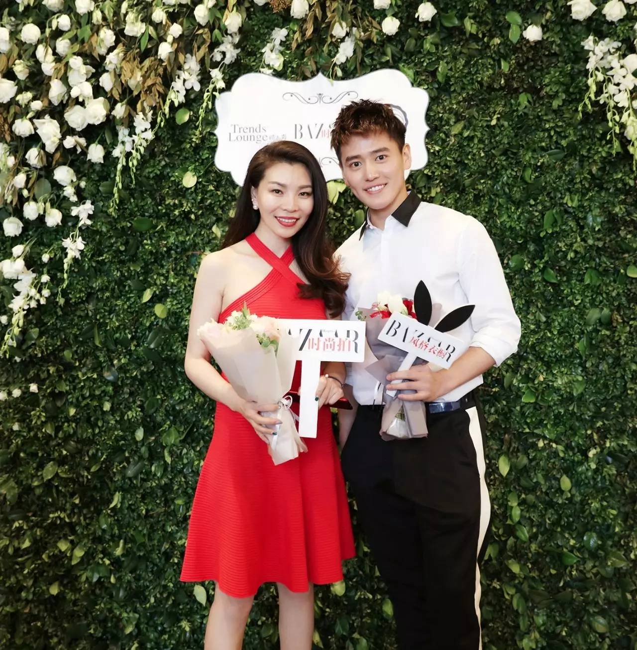 用夏午茶的时光点燃全新的时尚廊!