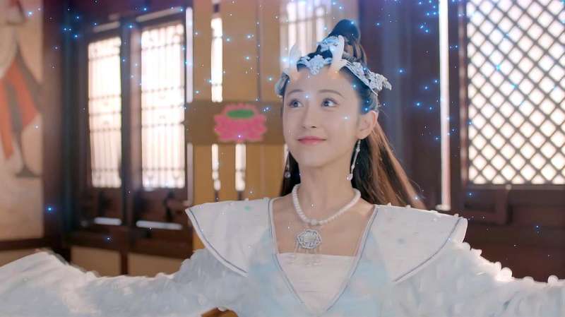 龙无目:朱圣祎饰演龙女,下凡人间为百姓下雨,画面极美!